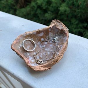 Oyster shell Jewelry/coin dish